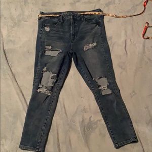 Distressed American Eagle Jeggings